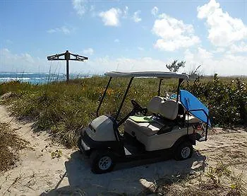 Buttonwood Reserve Condominiums Eleuthera 3*,
