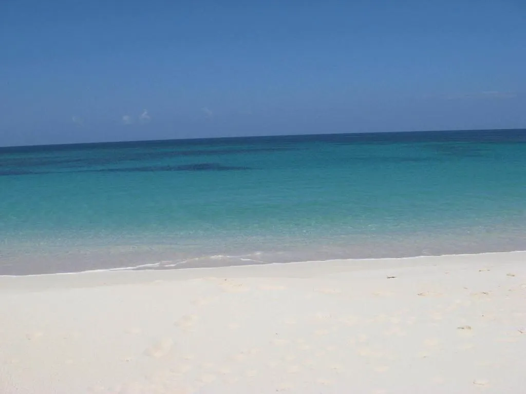 Buttonwood Reserve Condominiums Eleuthera 3*,