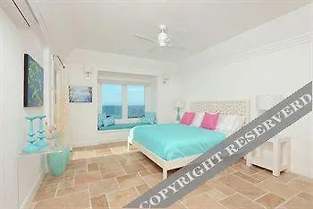Hotel apartamentowy Buttonwood Reserve Condominiums Eleuthera